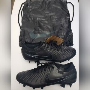 Nike Tiempo Legend 10 Elite FG Black Soccer Cleats, Size 7 DV4328-002